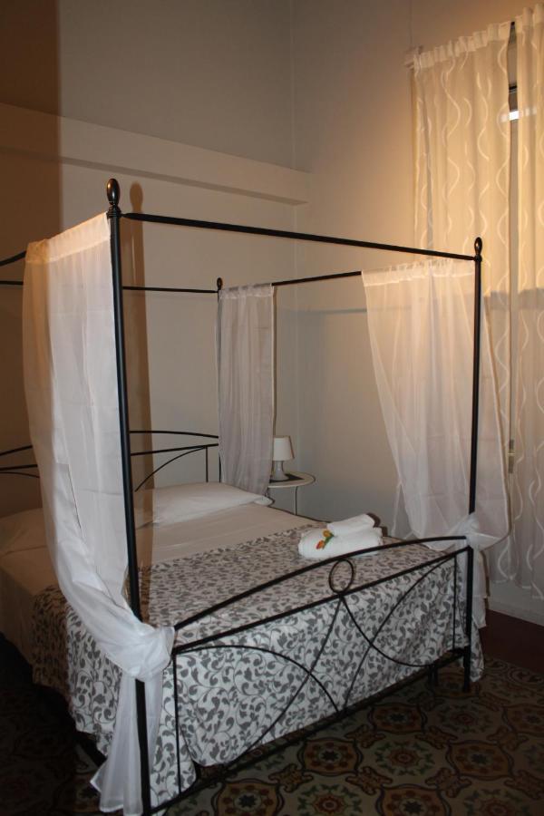 I 2 Puttini Bed & Breakfast Катания Екстериор снимка